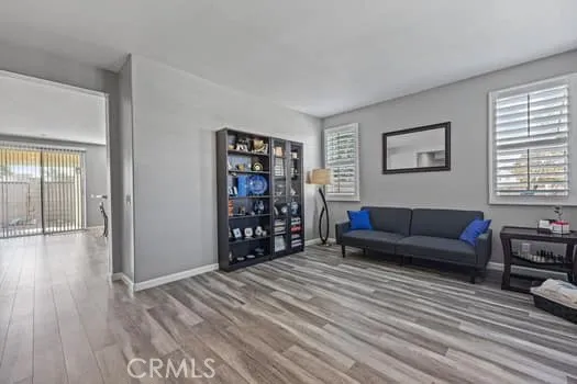 13593 Gray Hawk Court, Eastvale, California 92880 home-pic-3