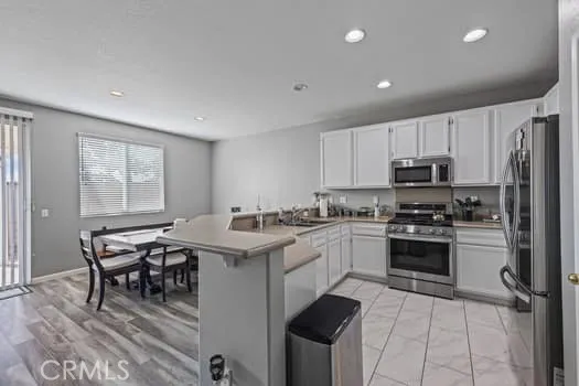 13593 Gray Hawk Court, Eastvale, California 92880 home-pic-9