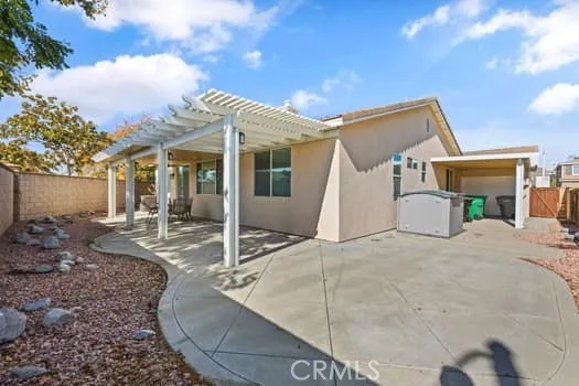 13593 Gray Hawk Court, Eastvale, California 92880 home-pic-26