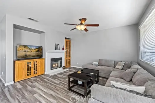 13593 Gray Hawk Court, Eastvale, California 92880 home-pic-14