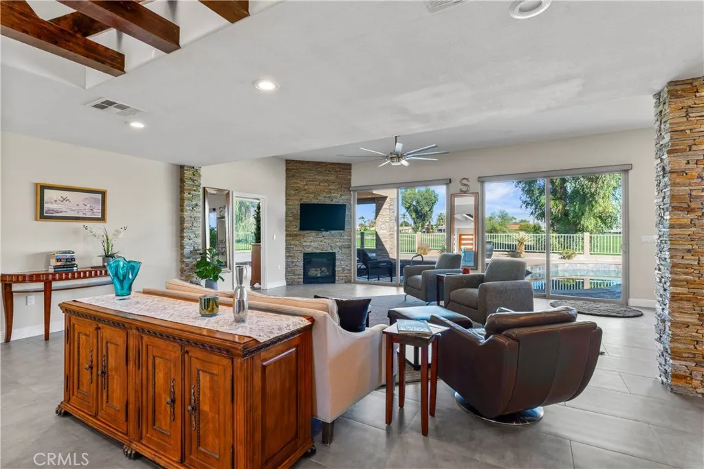 77560 California Drive, Palm Desert, California 92211 home-pic-9