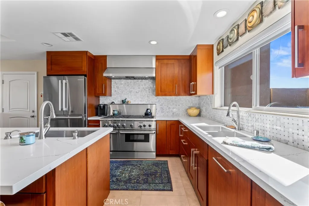 77560 California Drive, Palm Desert, California 92211 home-pic-12