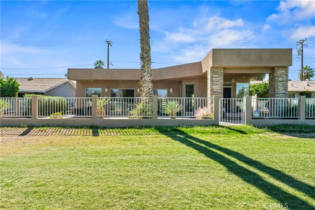 77560 California Drive, Palm Desert, California 92211 home-pic-44