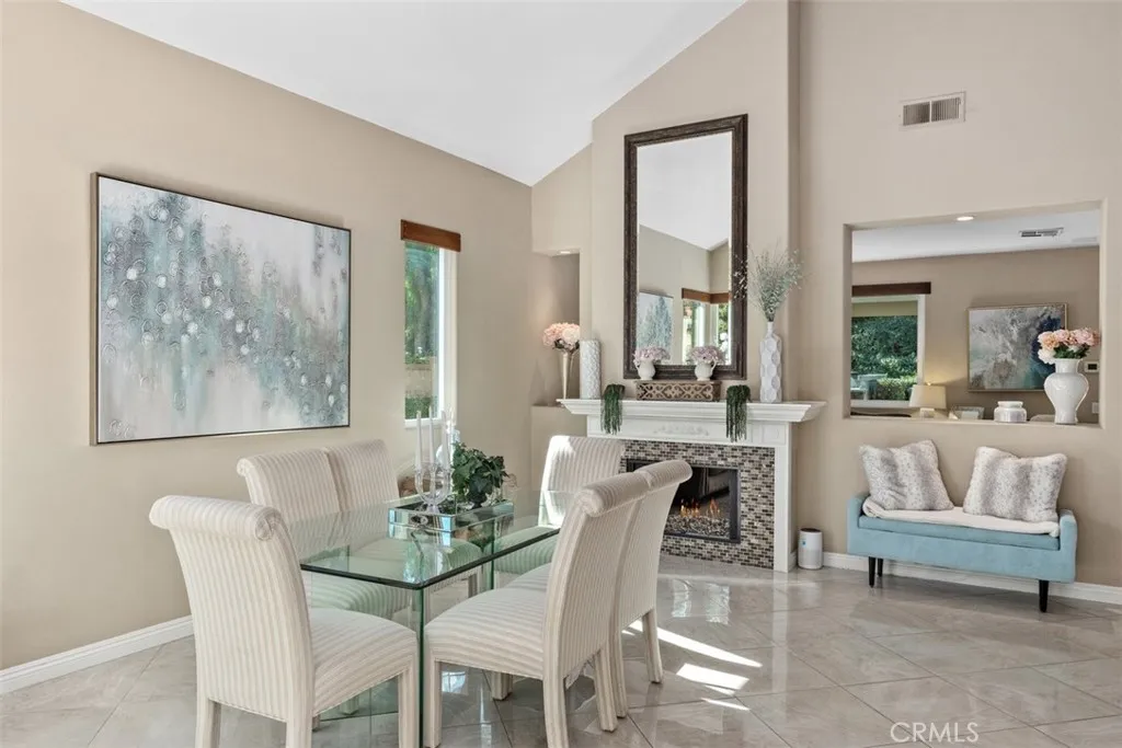 5555 Mulberry Way, Yorba Linda, California 92887 home-pic-11