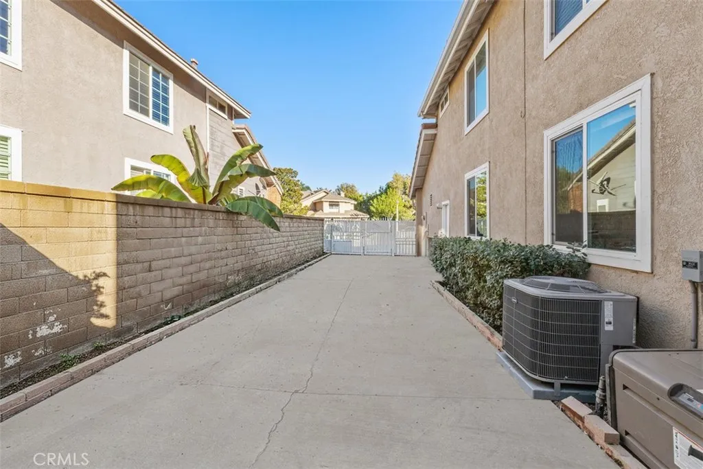 5555 Mulberry Way, Yorba Linda, California 92887 home-pic-8