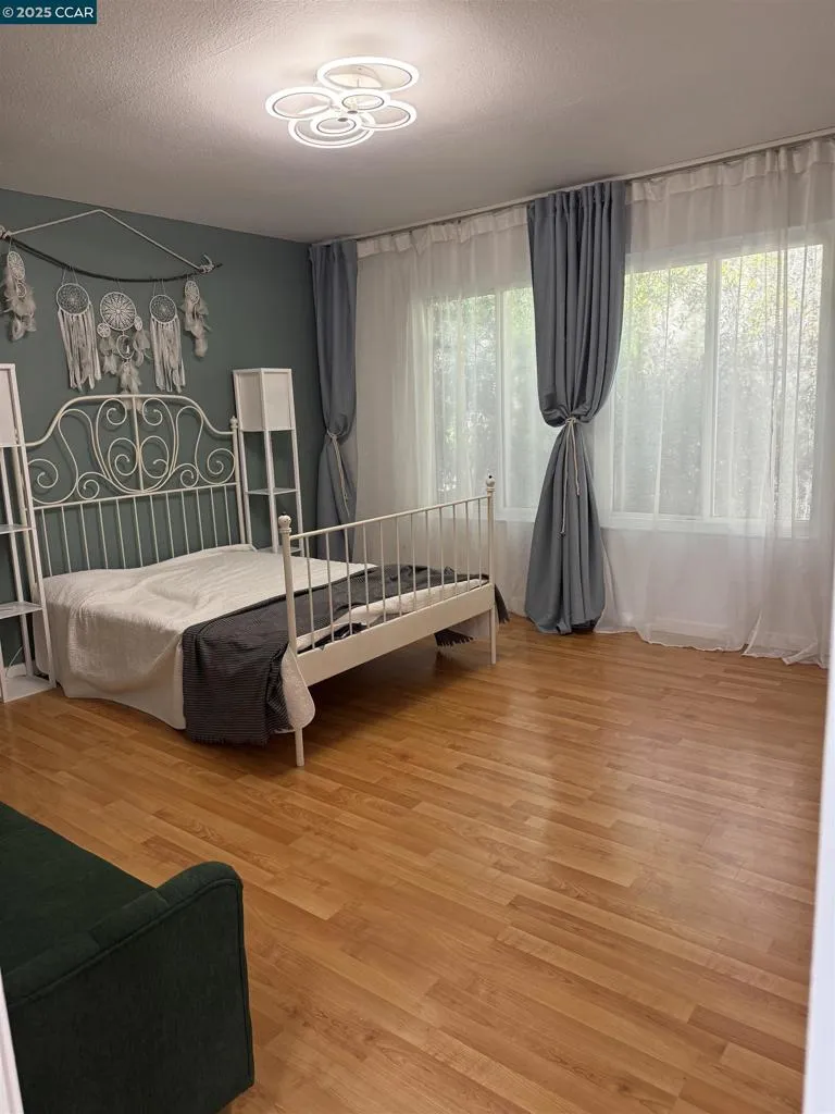 3055 Treat Blvd 36, Concord, California 94518 home-pic-3