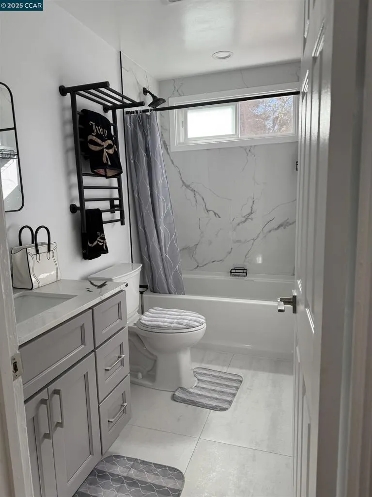 3055 Treat Blvd 36, Concord, California 94518 home-pic-5