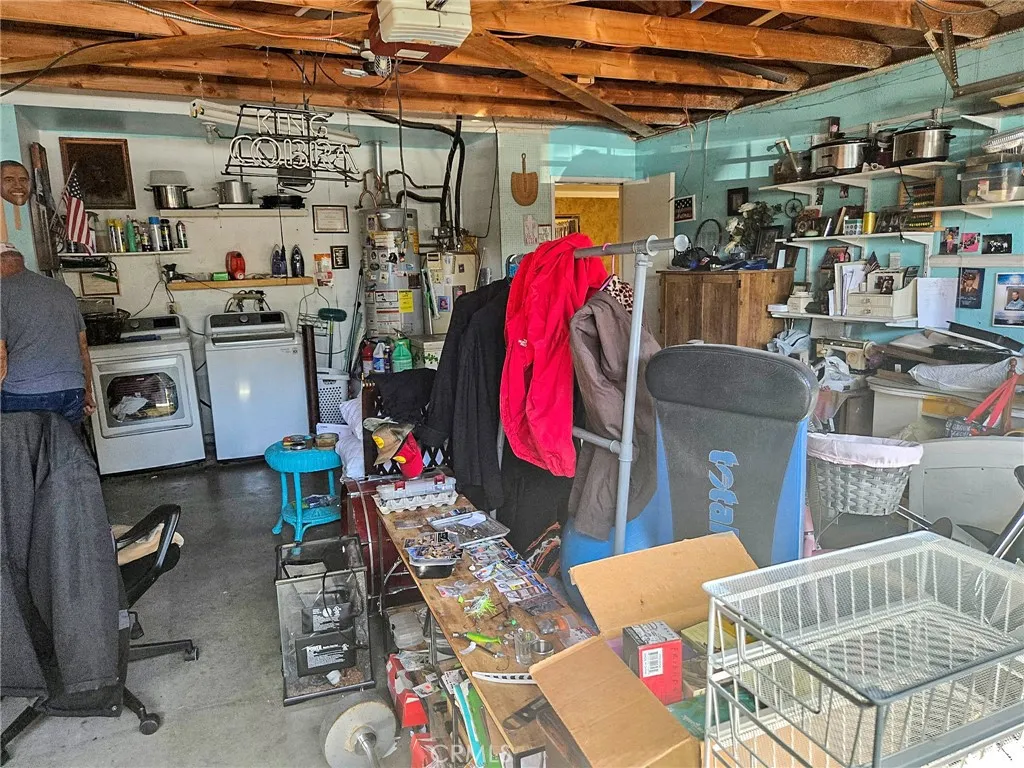 83 E Louise, Long Beach, California 90805 home-pic-55