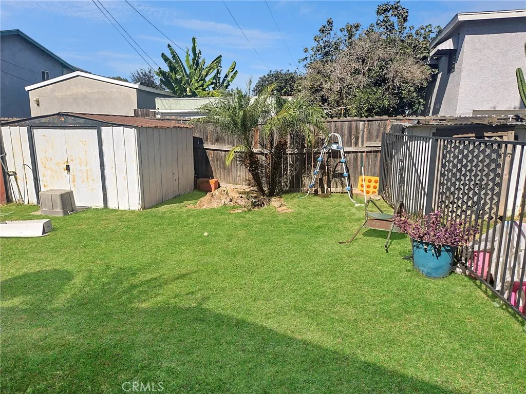 83 E Louise, Long Beach, California 90805 home-pic-50