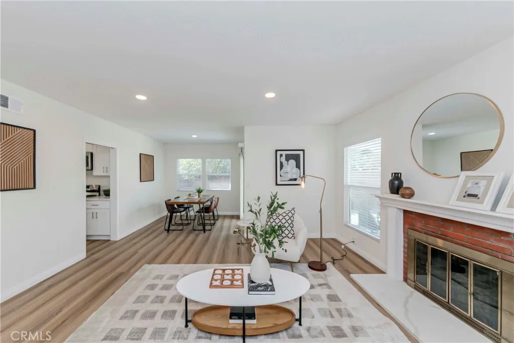 1325 E Romneya, Anaheim, California 92805 home-pic-23