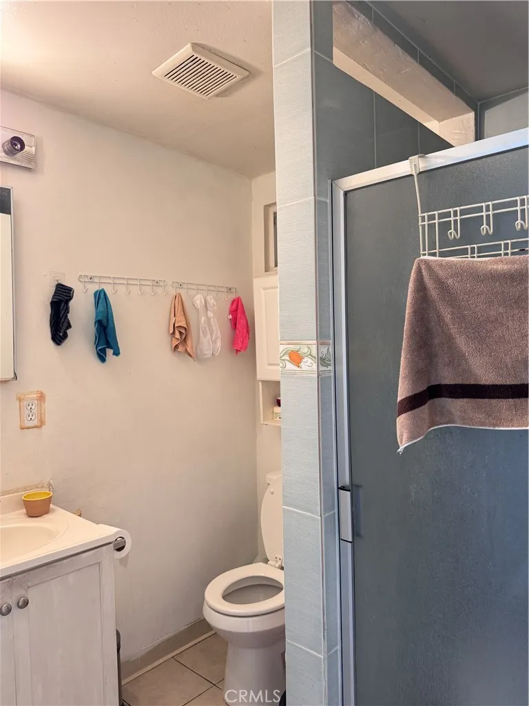 1300 S Date, Alhambra, California 91803 home-pic-23