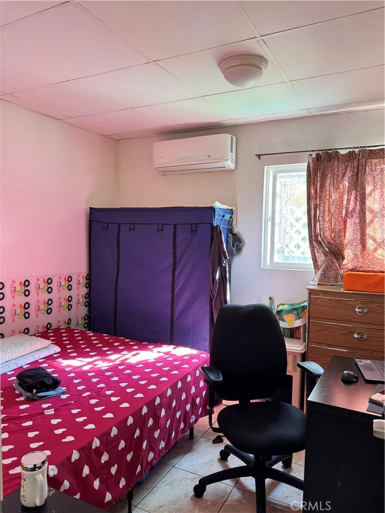 1300 S Date, Alhambra, California 91803 home-pic-20