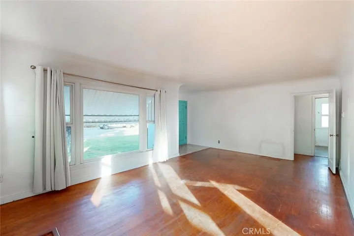 353 N Lawrence Avenue, Yuba City, California 95991