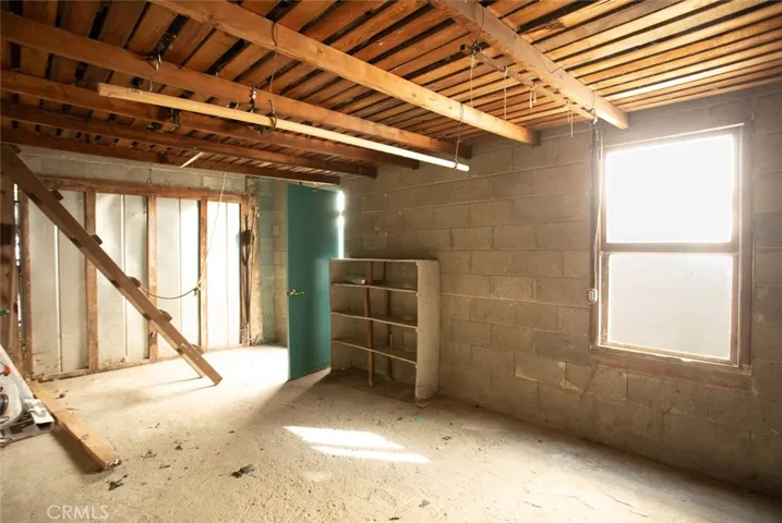 353 N Lawrence Avenue, Yuba City, California 95991
