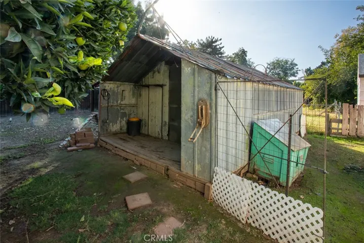 353 N Lawrence Avenue, Yuba City, California 95991