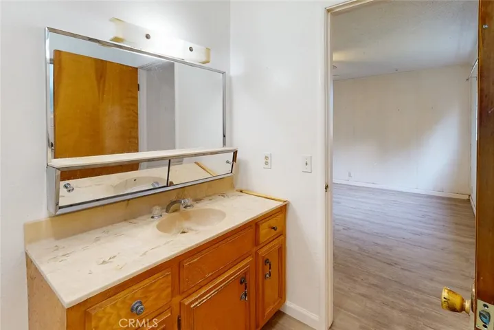 353 N Lawrence Avenue, Yuba City, California 95991