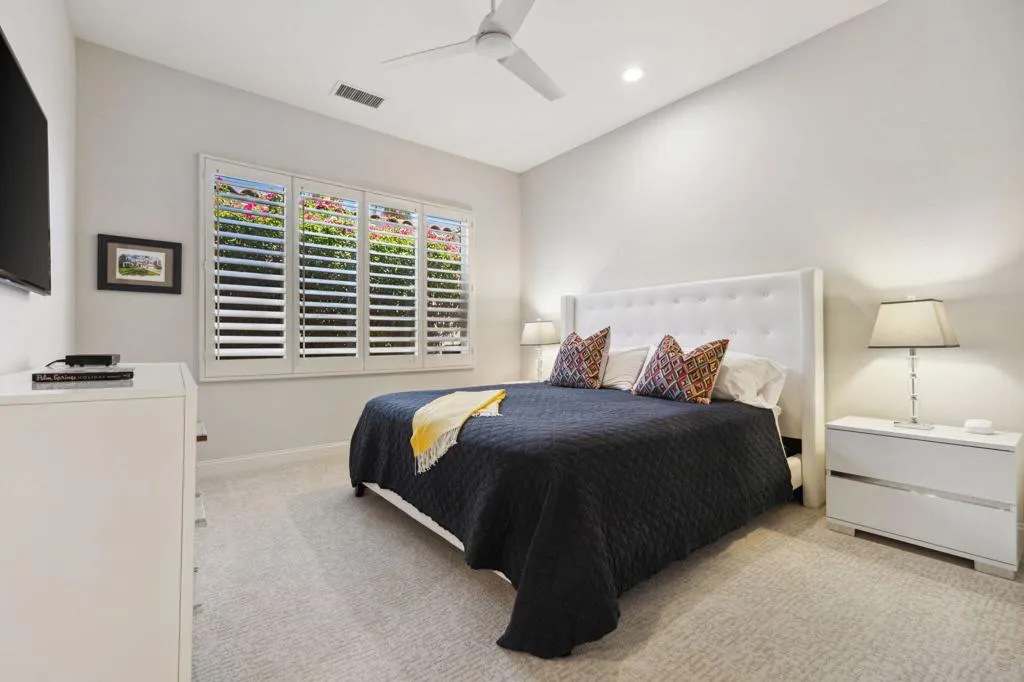 351 Tomahawk Drive, Palm Desert, California 92211 home-pic-44