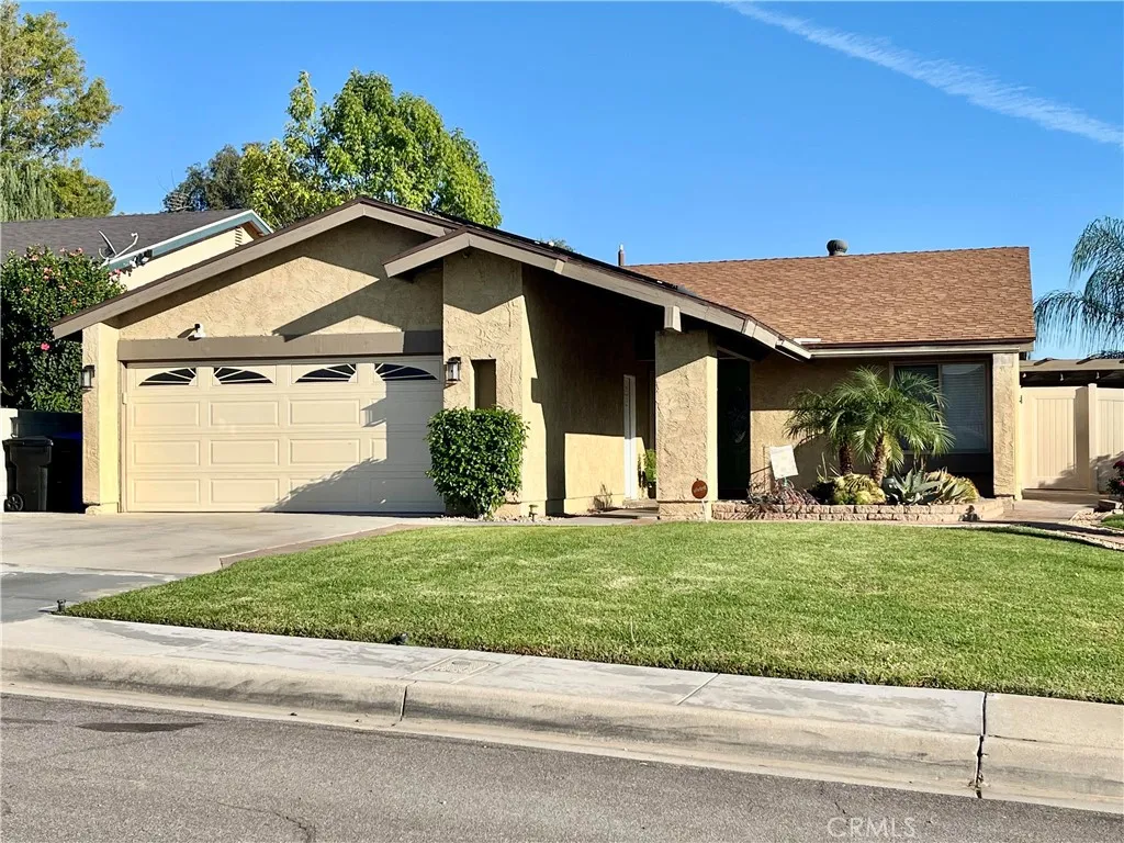 2705 Cole, Highland, California 92346 home-pic-0