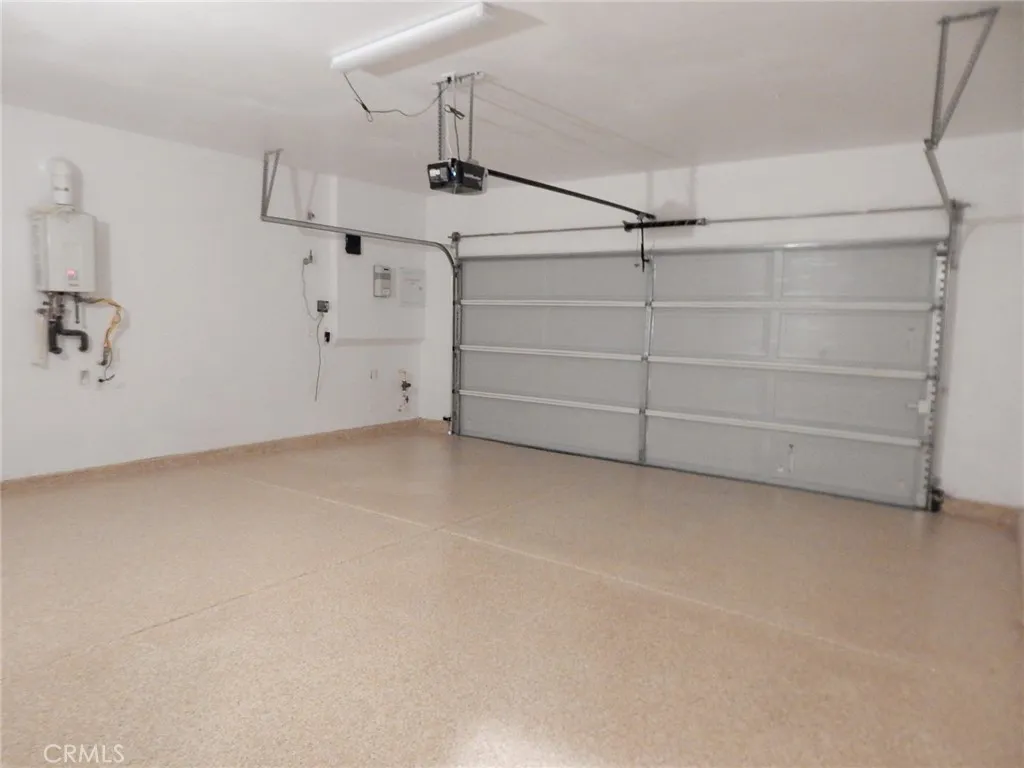 2787 E Edmonton, Ontario, California 91761 home-pic-19
