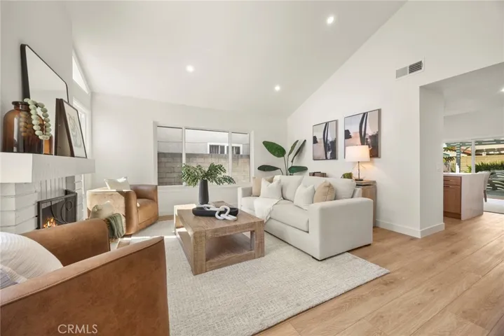 6009 E Avenida Arbol, Anaheim Hills, California 92807