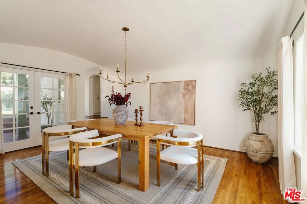 3410 La Sombra Drive, Los Angeles, California 90068 home-pic-8