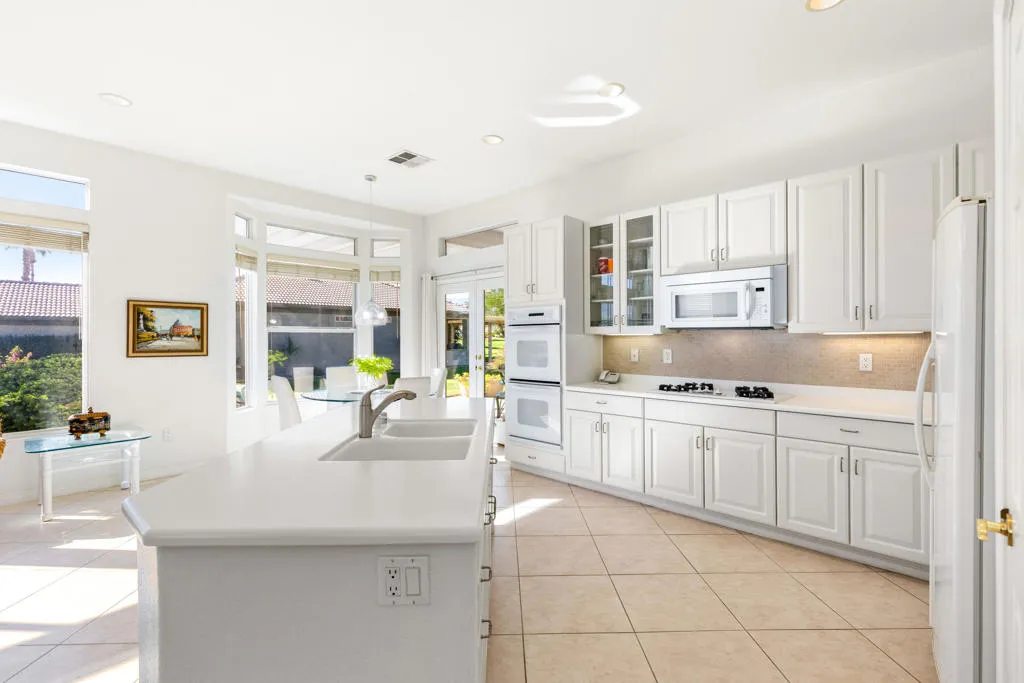80729 Braemar Court, Indio, California 92201 home-pic-18