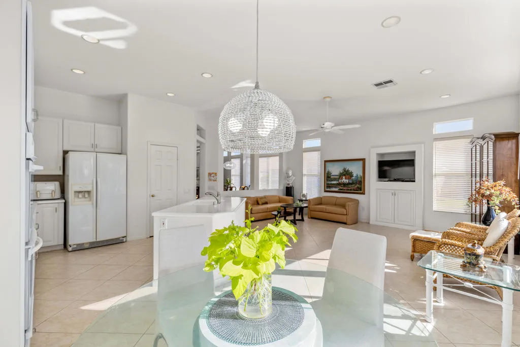 80729 Braemar Court, Indio, California 92201 home-pic-21