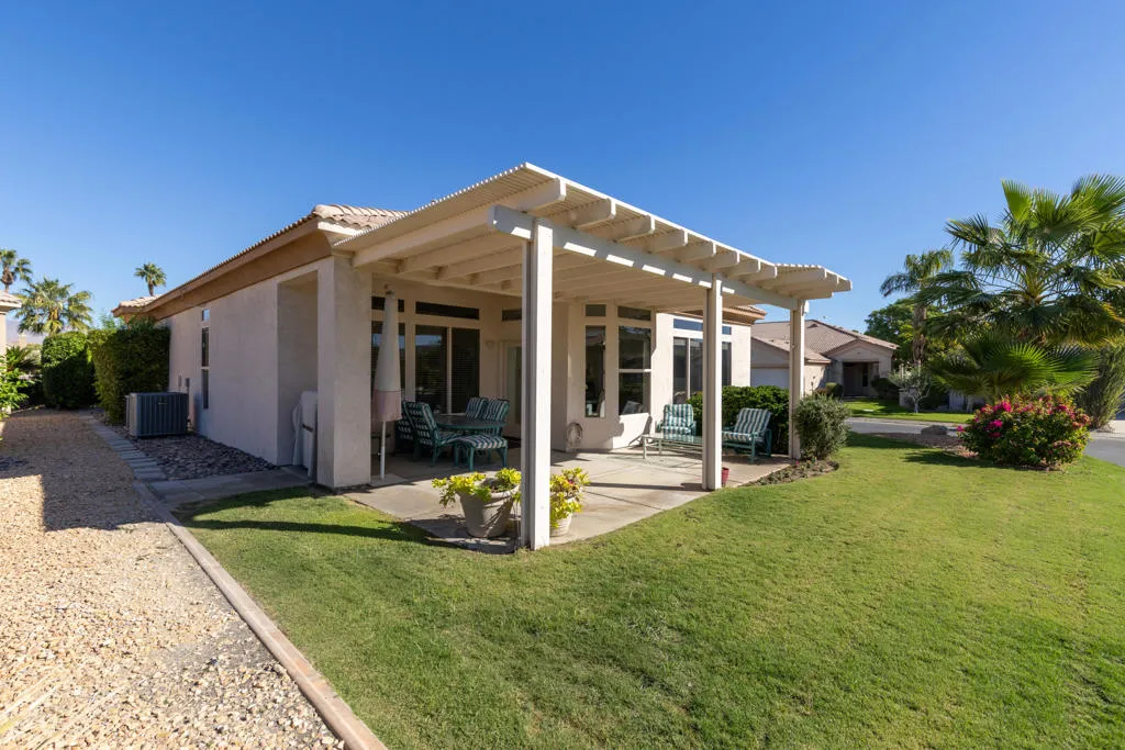 80729 Braemar Court, Indio, California 92201 home-pic-40