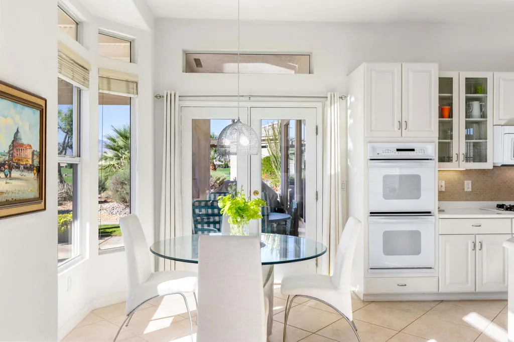 80729 Braemar Court, Indio, California 92201 home-pic-17