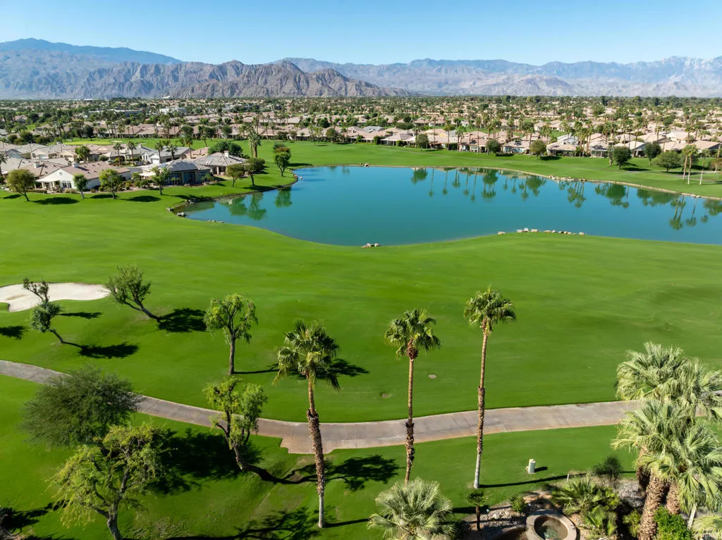 80729 Braemar Court, Indio, California 92201 home-pic-48