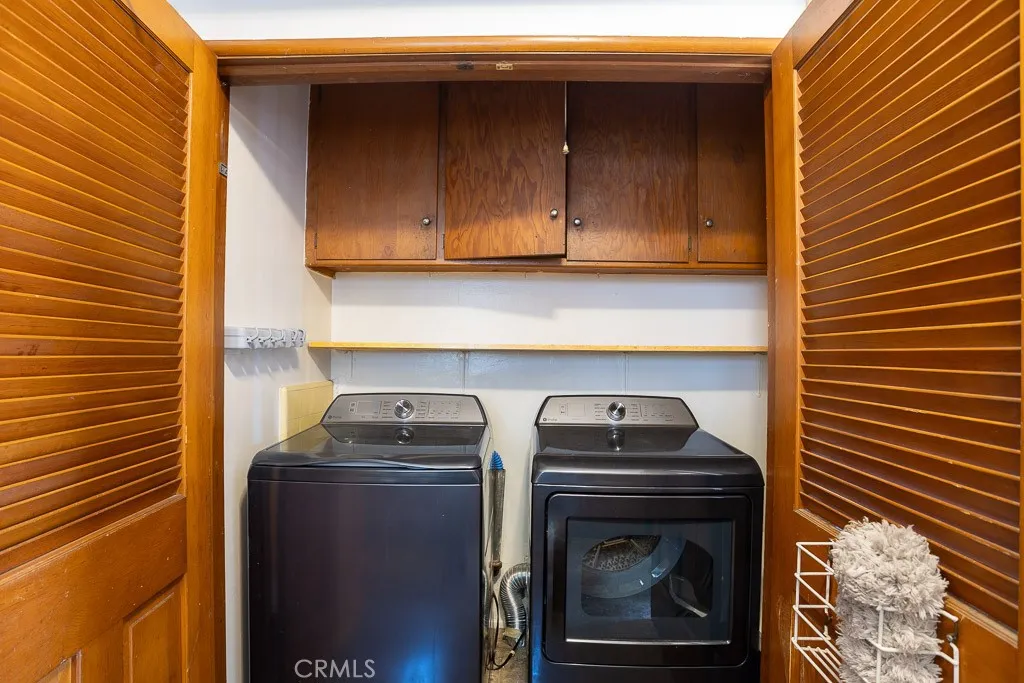 3735 Arbolada, Los Angeles, California 90027 home-pic-39