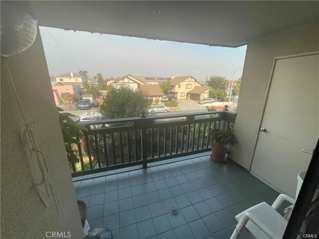 321 N Orange Avenue 209, Monterey Park, California 91755 home-pic-18