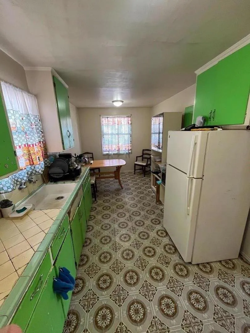 210 7th Lane, South San Francisco, California 94080 home-pic-20