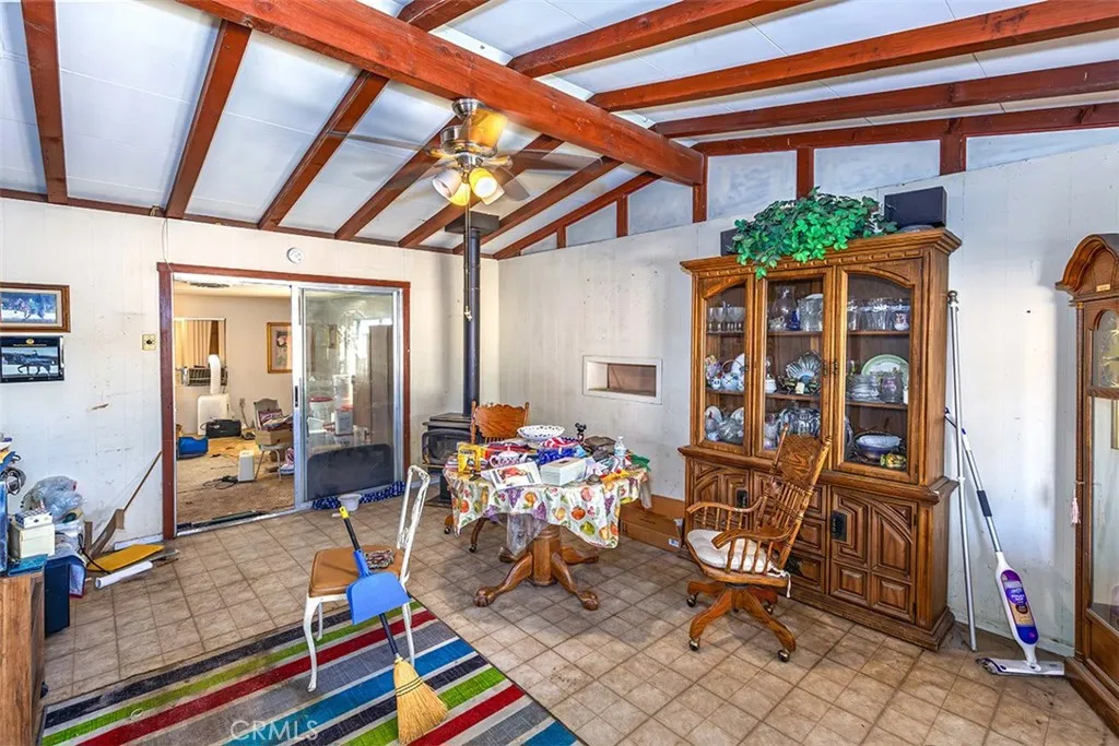 1495 Alta Avenue, Yucca Valley, California 92284 home-pic-3