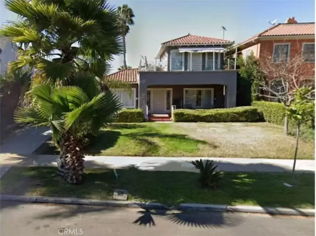 2511 S 11th Avenue, Los Angeles, California 90018 home-pic-1