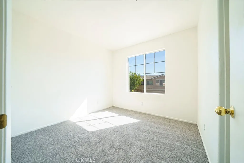 33432 Winston Way home-pic-24