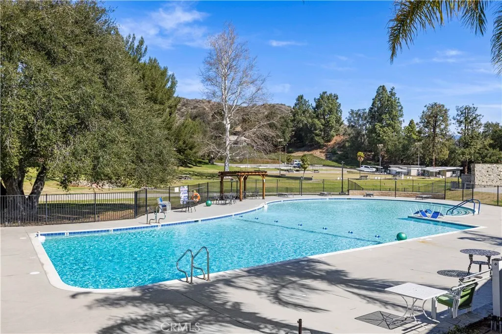 19152 Avenue Of The Oaks B, Newhall, California 91321 home-pic-42