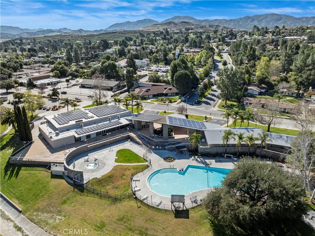 19152 Avenue Of The Oaks B, Newhall, California 91321 home-pic-55