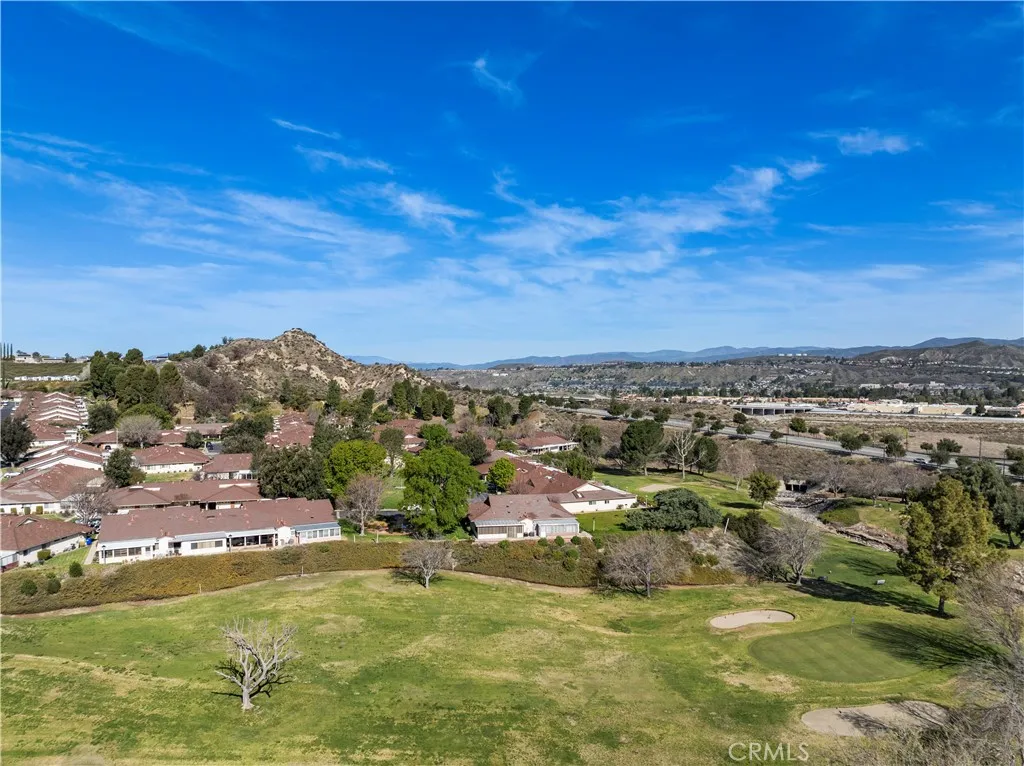 19152 Avenue Of The Oaks B, Newhall, California 91321 home-pic-52