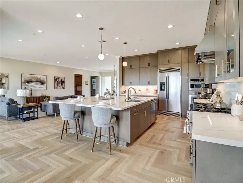35887 Wildwood Crest Drive, Yucaipa, California 92399 home-pic-20