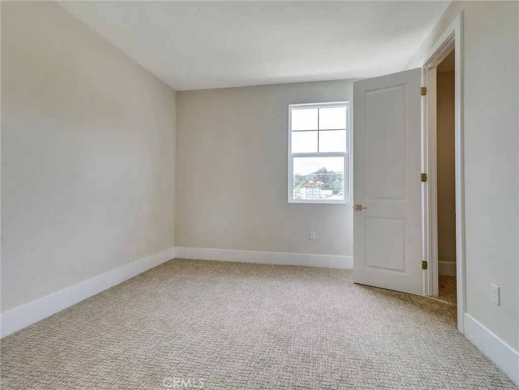 35887 Wildwood Crest Drive, Yucaipa, California 92399 home-pic-54
