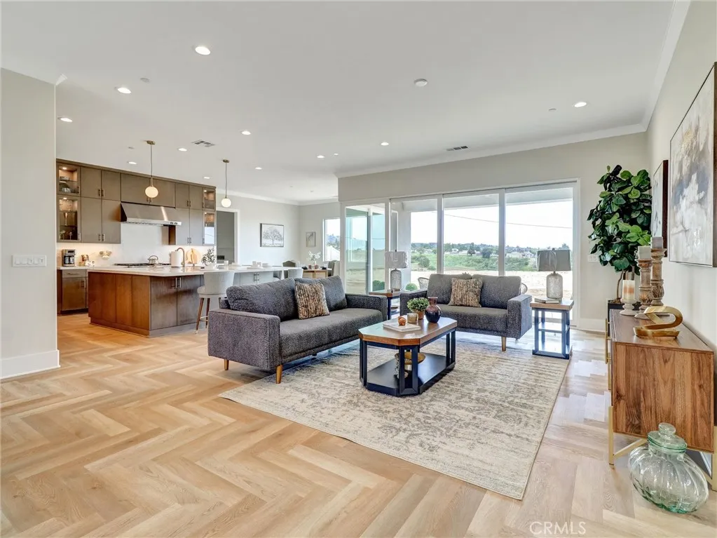 35887 Wildwood Crest Drive, Yucaipa, California 92399 home-pic-15
