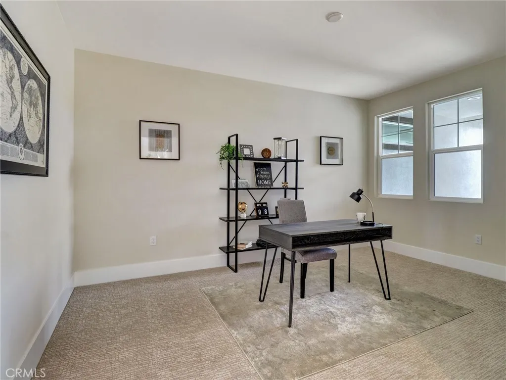 35887 Wildwood Crest Drive, Yucaipa, California 92399 home-pic-10
