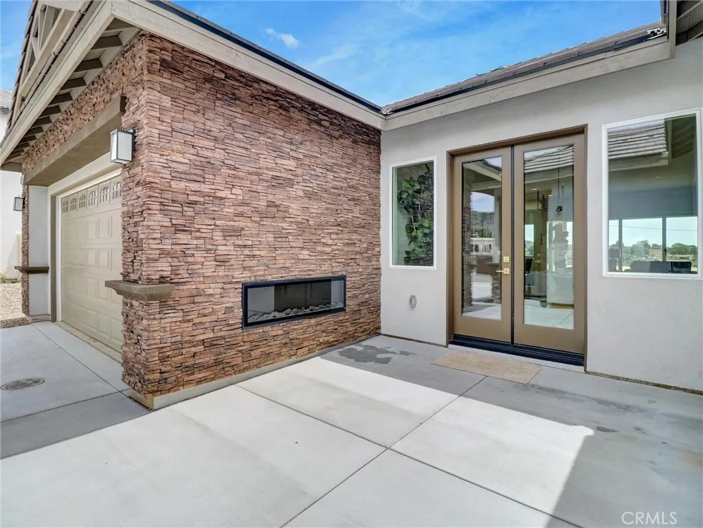 35887 Wildwood Crest Drive, Yucaipa, California 92399 home-pic-58