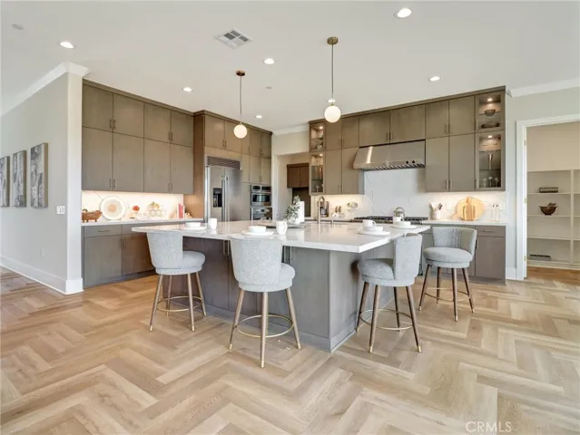 35887 Wildwood Crest Drive, Yucaipa, California 92399