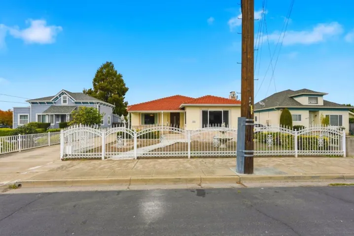 418 Sybil Avenue, San Leandro, California 94577