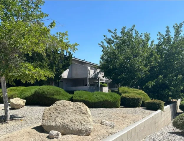 16137 Apple Valley, San Bernardino, California 92307
