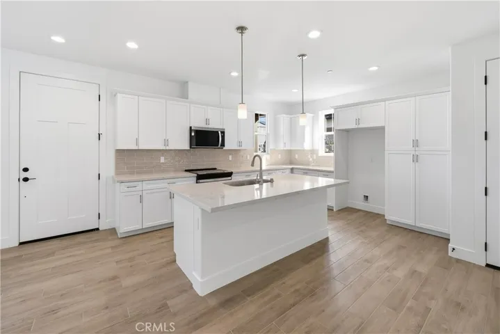 209 Foxtrot Court, San Luis Obispo, California 93401