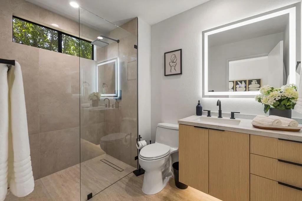 17 bathroom 2 vanity shower