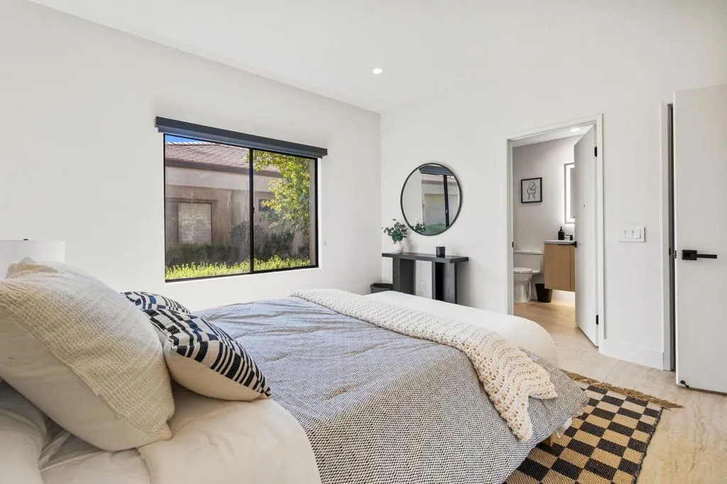 13 bedroom 2 toward bath